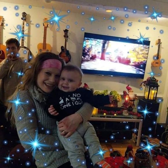 Meet your Posher, Chauna - Picture 1 of 1